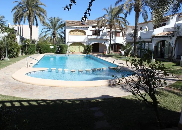 152 Tropicana Park - Deniasol *